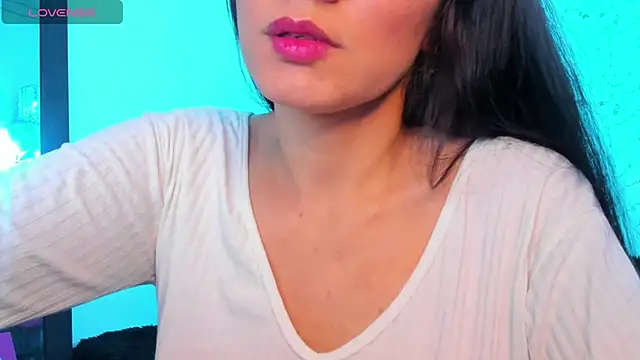 elissa iris online show from May 6, 2026, 2:48 am