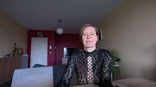 SexyExclusiveflower online show from May 8, 2026, 7:01 am