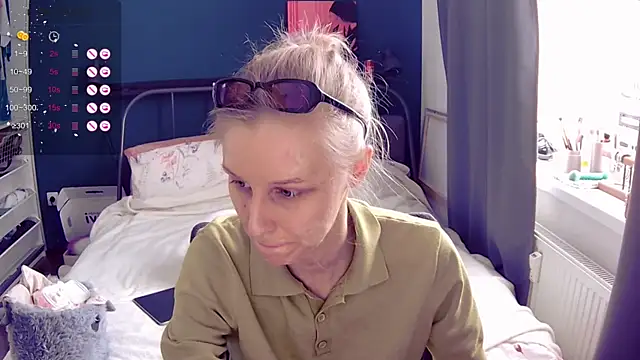 KatiKate online show from May 12, 2026, 11:38 am