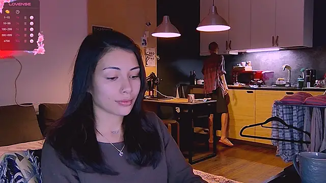 KatiKate online show from October 7, 2025, 6:31 pm