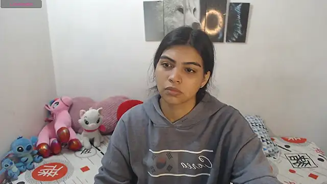 Snapshot of Pocahontas_Princess_ chatting on November 6, 2025, 1:04 pm Pocahontas Princess online show from November 6, 2025, 1:04 pm