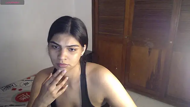 Snapshot of Pocahontas_Princess_ chatting on November 5, 2025, 3:09 am Pocahontas Princess online show from November 5, 2025, 3:09 am