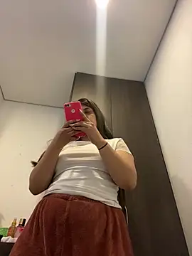 Snapshot of girl_anni chatting on October 25, 2025, 6:08 pm girl anni online show from October 25, 2025, 6:08 pm