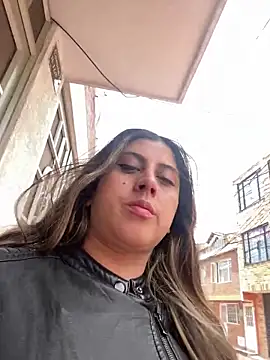 Snapshot of girl_anni chatting on October 9, 2025, 4:29 pm girl anni online show from October 9, 2025, 4:29 pm