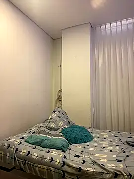 Snapshot of girl_anni chatting on October 24, 2025, 4:50 pm girl anni online show from October 24, 2025, 4:50 pm