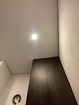 Snapshot of girl_anni chatting on November 4, 2025, 5:50 pm girl anni online show from November 4, 2025, 5:50 pm