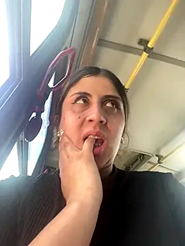 Snapshot of girl_anni chatting on October 26, 2025, 7:03 pm girl anni online show from October 26, 2025, 7:03 pm