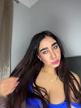 Meryem Queen online show from May 13, 2026, 11:45 pm