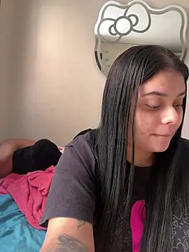 Snapshot of alissonfernandez_ chatting on July 24, 2026, 3:41 pm alissonfernandez online show from July 24, 2026, 3:41 pm