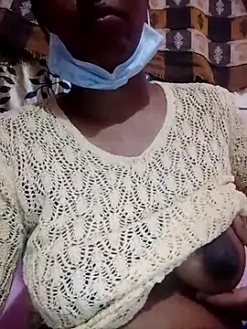 Villageammu18 online show from November 24, 2025, 12:32 am