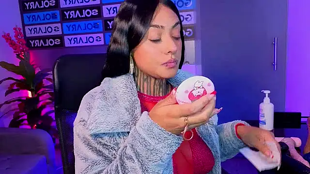 Snapshot of Lovely_celeste chatting on December 5, 2025, 5:17 am Lovely celeste online show from December 5, 2025, 5:17 am