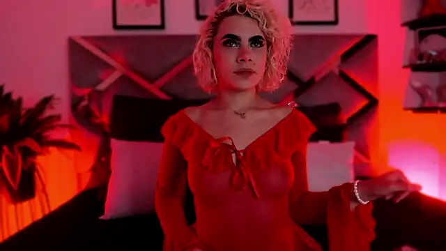 Snapshot of marian_pinzon chatting on March 15, 2026, 2:13 pm marian pinzon online show from March 15, 2026, 2:13 pm