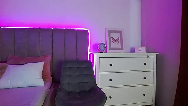 se7en sins online show from December 6, 2024, 8:32 am