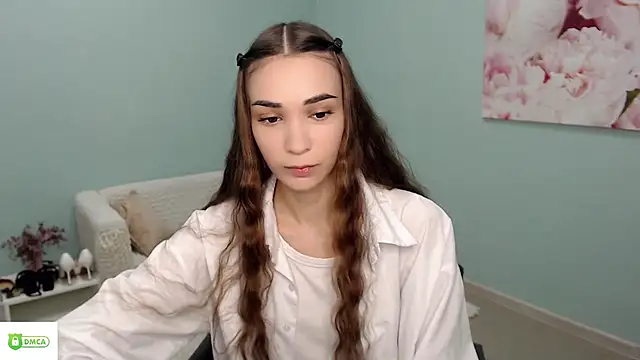AmyJonas online show from August 3, 2026, 5:26 am