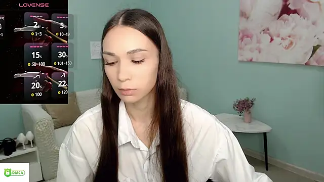 Snapshot of AmyJonas chatting on June 17, 2026, 5:29 am AmyJonas online show from June 17, 2026, 5:29 am