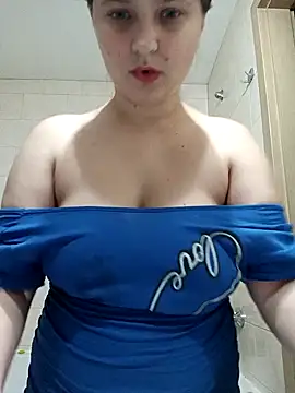 Snapshot of kila_lo chatting on January 20, 2025, 9:43 pm kila lo online show from January 20, 2025, 9:43 pm