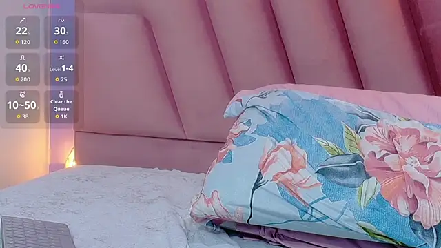 hornybarelylegalgirl online show from December 23, 2025, 12:22 am