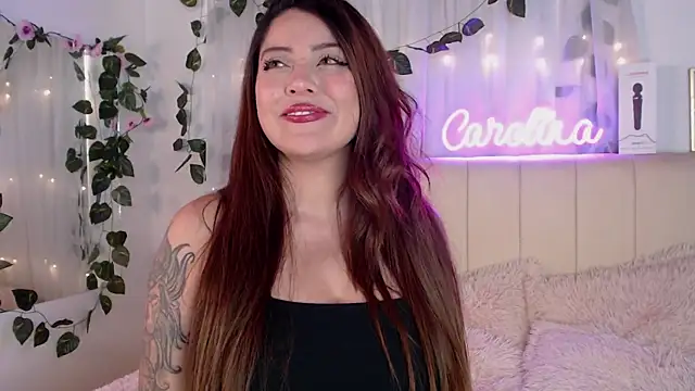 Snapshot of Caroo_Martinezz chatting on October 28, 2025, 8:19 pm Caroo Martinezz online show from October 28, 2025, 8:19 pm