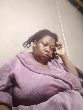 Snapshot of bustyboobs6 chatting on November 7, 2025, 5:01 am bustyboobs6 online show from November 7, 2025, 5:01 am