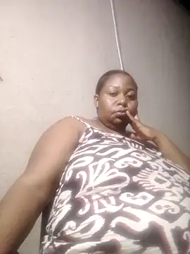 Snapshot of bustyboobs6 chatting on October 14, 2025, 4:18 pm bustyboobs6 online show from October 14, 2025, 4:18 pm