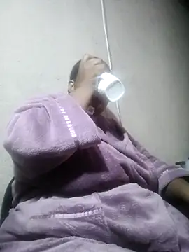 Snapshot of bustyboobs6 chatting on October 16, 2025, 6:54 am bustyboobs6 online show from October 16, 2025, 6:54 am