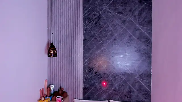 Dahiana gomez18 online show from November 5, 2025, 11:46 am