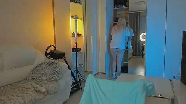 Snapshot of 1AlexaGoddess3 chatting on March 9, 2025, 3:01 am 1AlexaGoddess3 online show from March 9, 2025, 3:01 am