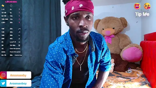 Snapshot of Aroonpapisex chatting on September 30, 2025, 2:06 am Aroonpapisex online show from September 30, 2025, 2:06 am