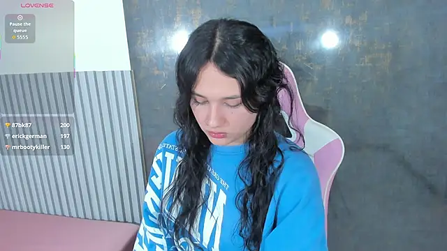 lana boomer online show from November 1, 2025, 8:14 pm