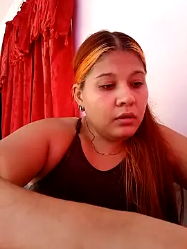 Snapshot of Stylevoluptuousvycky chatting on May 7, 2026, 9:51 pm Stylevoluptuousvycky online show from May 7, 2026, 9:51 pm