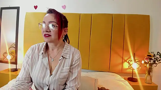 Lupiita223 online show from March 13, 2026, 1:05 pm