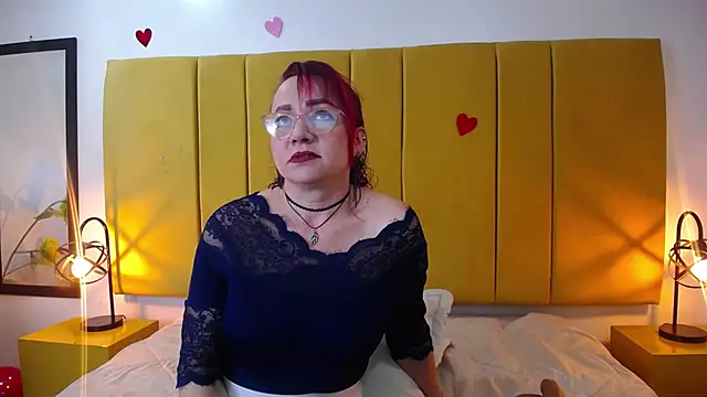 Lupiita223 online show from February 19, 2026, 12:57 pm