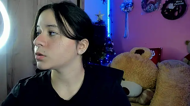 agnes 213 online show from December 19, 2025, 1:35 pm