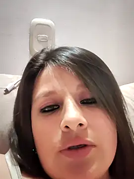 Snapshot of Neve_Collins chatting on October 10, 2025, 1:28 am Neve Collins online show from October 10, 2025, 1:28 am