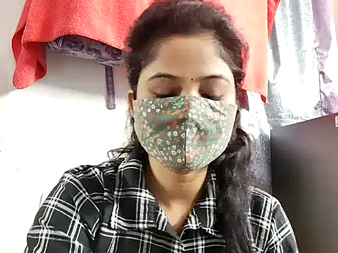 Snapshot of samosa73 chatting on November 21, 2025, 7:35 pm samosa73 online show from November 21, 2025, 7:35 pm