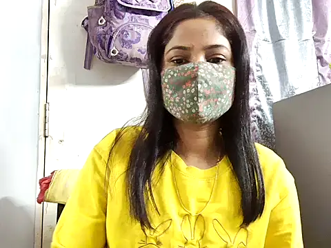 Snapshot of samosa73 chatting on December 17, 2025, 9:20 pm samosa73 online show from December 17, 2025, 9:20 pm