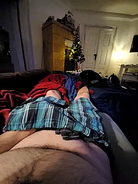 Snapshot of DickDRP93 chatting on December 1, 2024, 6:24 pm DickDRP93 online show from December 1, 2024, 6:24 pm