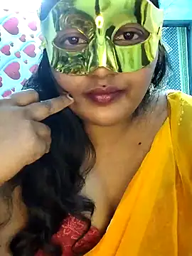 RomeoJuliet345 online show from January 6, 2025, 5:27 pm