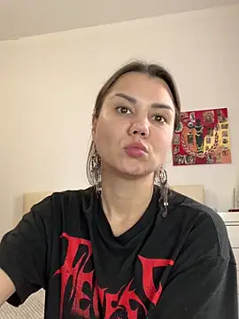 Snapshot of MiraMiss chatting on October 11, 2025, 9:21 am MiraMiss online show from October 11, 2025, 9:21 am