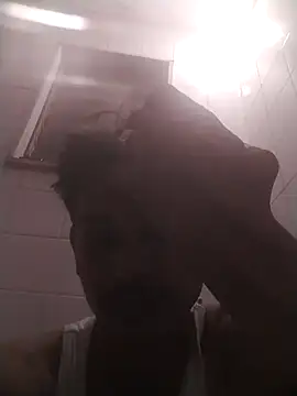 jenilmax online show from October 19, 2025, 1:52 am