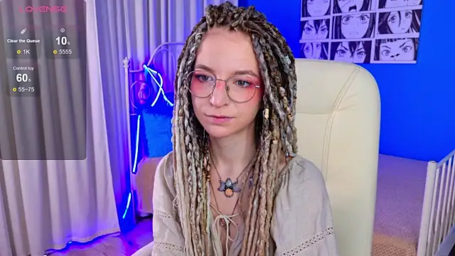 Snapshot of VioletShine chatting on November 19, 2025, 12:16 pm VioletShine online show from November 19, 2025, 12:16 pm