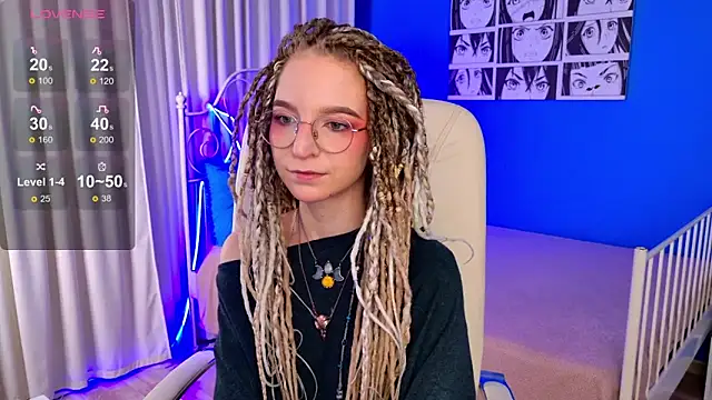 Snapshot of VioletShine chatting on November 26, 2025, 10:04 am VioletShine online show from November 26, 2025, 10:04 am