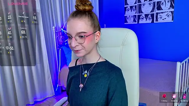 Snapshot of VioletShine chatting on November 8, 2025, 8:07 am VioletShine online show from November 8, 2025, 8:07 am