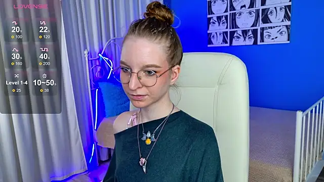 Snapshot of VioletShine chatting on November 9, 2025, 9:46 am VioletShine online show from November 9, 2025, 9:46 am