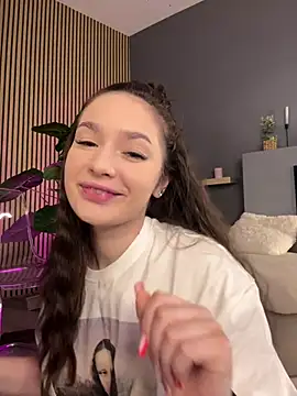 Snapshot of VixenAmour chatting on March 5, 2025, 6:23 pm VixenAmour online show from March 5, 2025, 6:23 pm