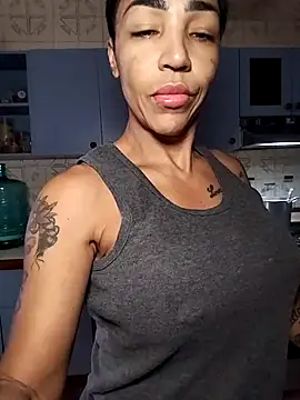 Snapshot of Alison_fitness chatting on November 25, 2025, 11:10 am Alison fitness online show from November 25, 2025, 11:10 am