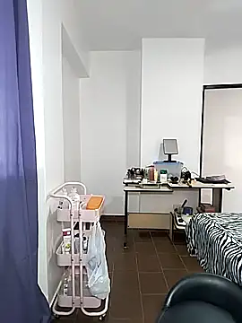 Snapshot of Alison_fitness chatting on October 5, 2025, 3:14 pm Alison fitness online show from October 5, 2025, 3:14 pm