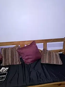 Snapshot of Alison_fitness chatting on December 2, 2025, 1:06 am Alison fitness online show from December 2, 2025, 1:06 am