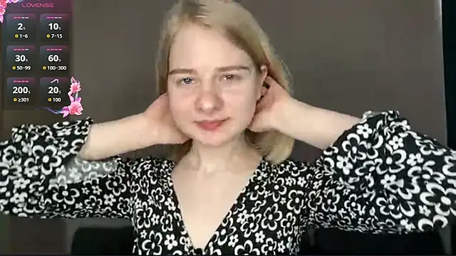 OdelinaFicken online show from March 11, 2026, 7:24 am