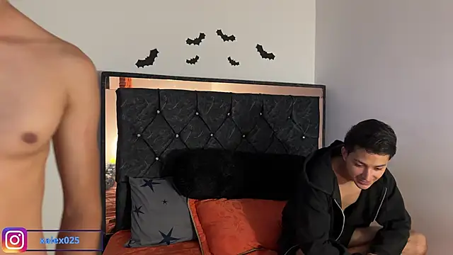 Snapshot of khonsu_s chatting on November 9, 2025, 9:19 pm khonsu s online show from November 9, 2025, 9:19 pm